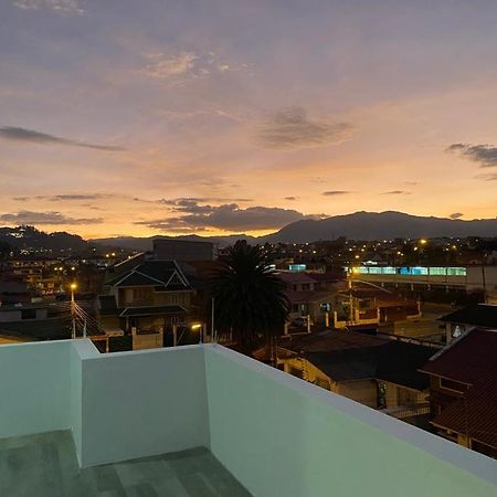 Ferienwohnung Lindo Departamento Con Vista Increible A Cuenca Exterior foto